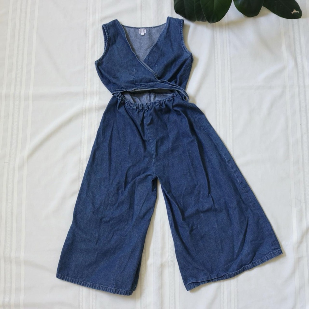 Reifhaus adorable blue denim romper